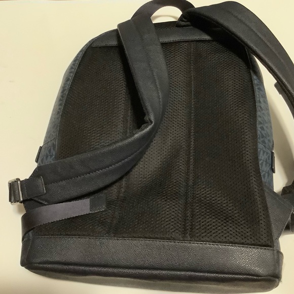 NWOT Michael Kors Cooper Large Signature Graphic Logo Backpack + Wallet -Black - Picture 8 of 8